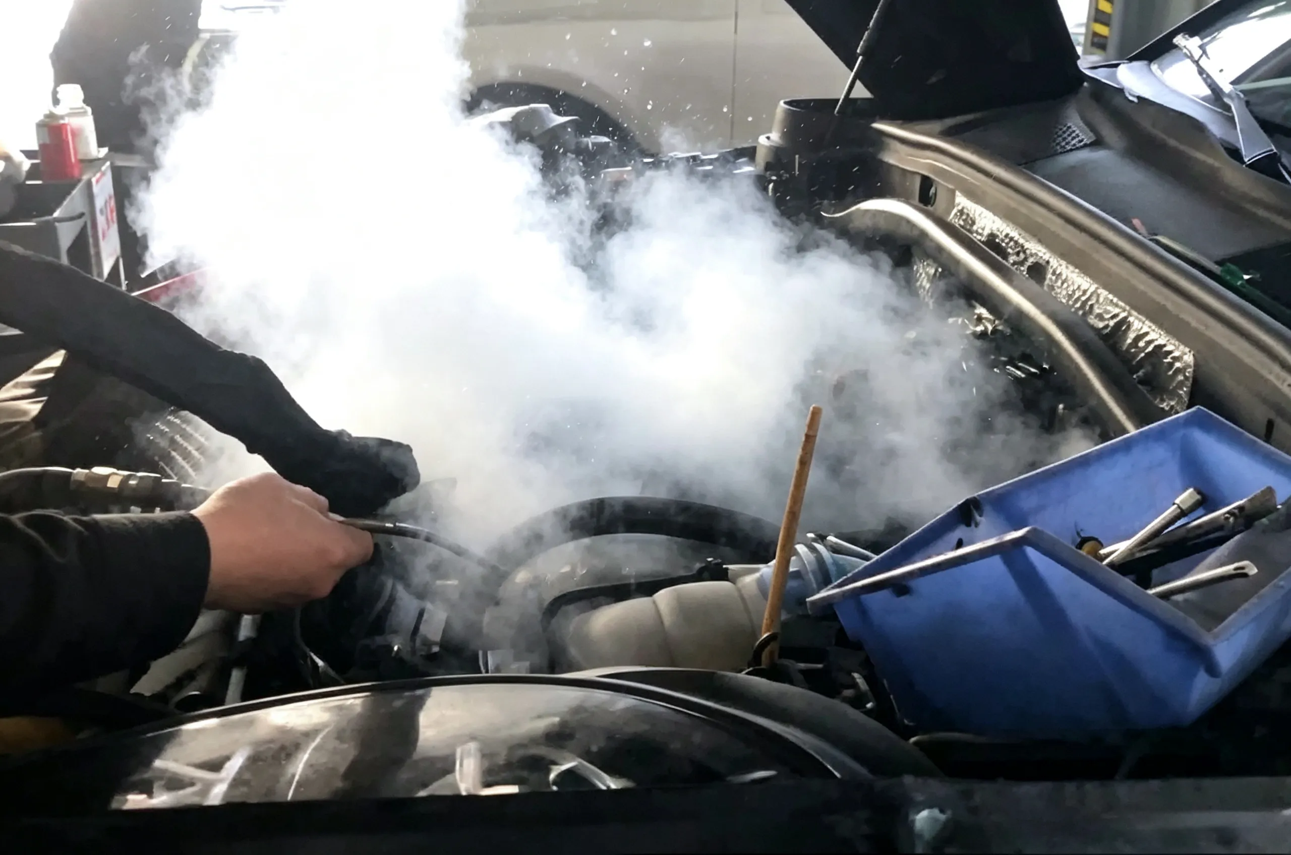 Automotive Dry‑Ice Blasting